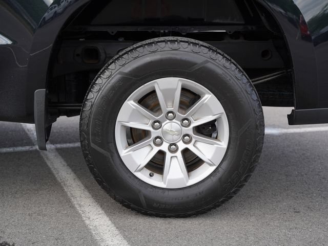 Used 2020 Chevrolet Silverado 1500 LT AWD/4WD image 37