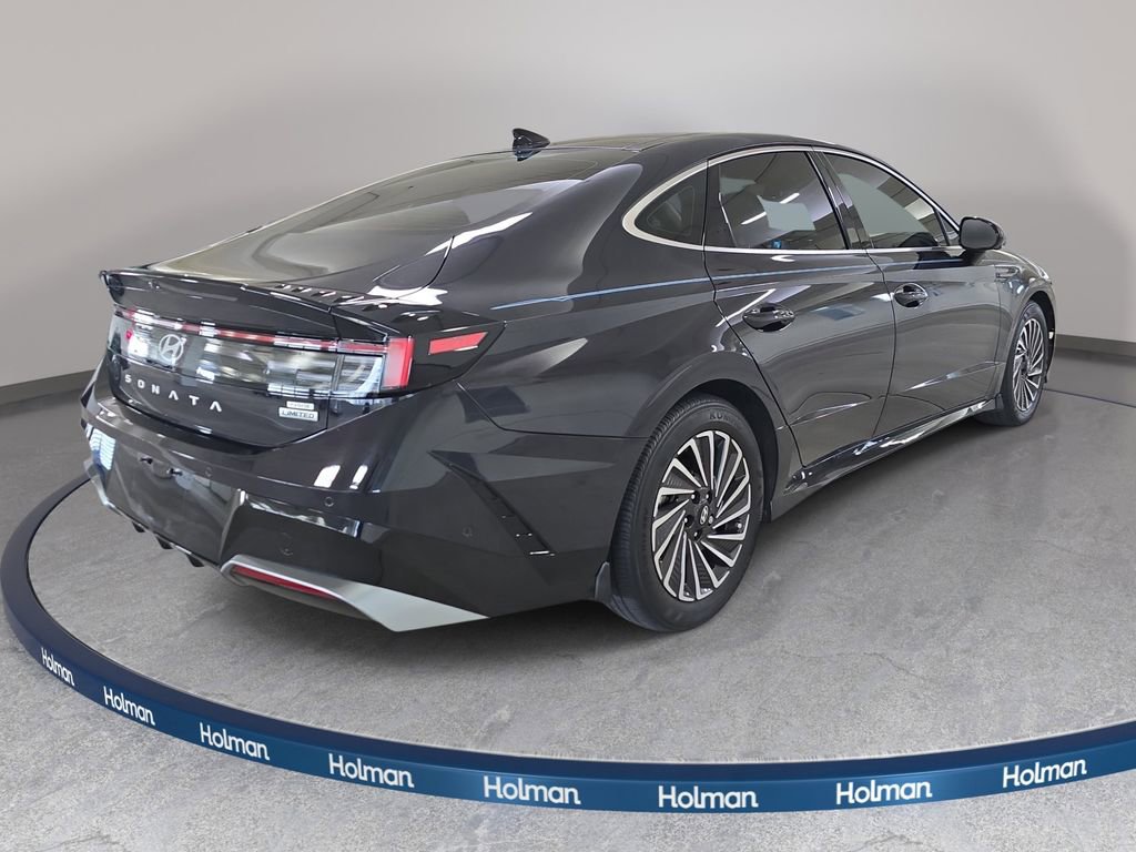 Used 2024 Hyundai Sonata Limited FWD image 7