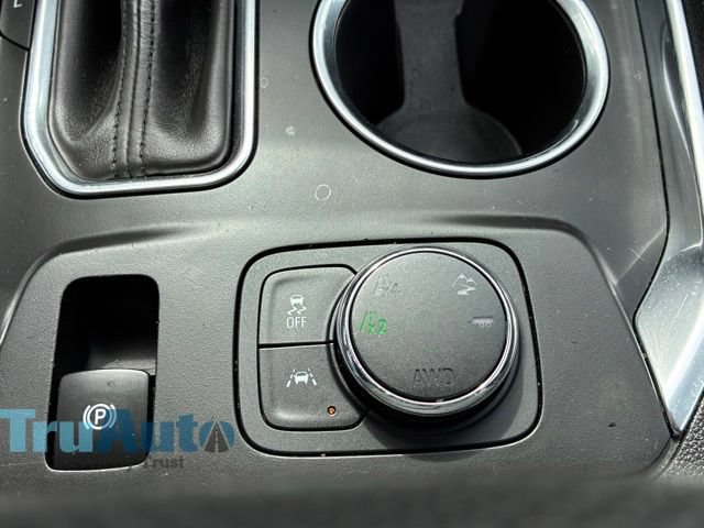 Used 2019 Chevrolet Traverse Premier w/ Redline Edition AWD/4WD image 35