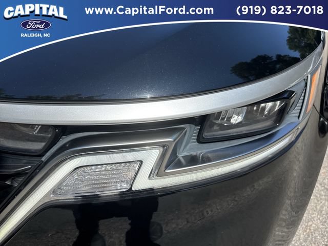 Used 2024 Kia Carnival EX FWD image 11