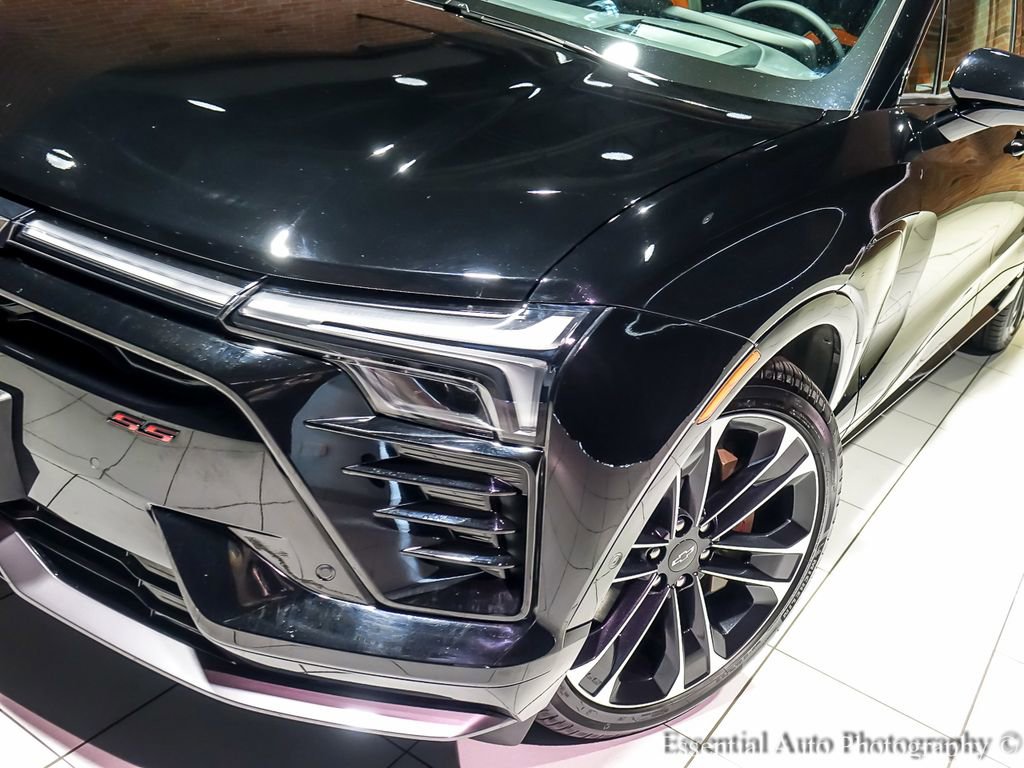 Used 2025 Chevrolet Blazer EV SS image 7