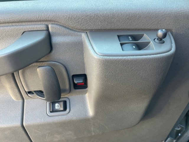 Used 2023 Chevrolet Express 3500 LS RWD image 9