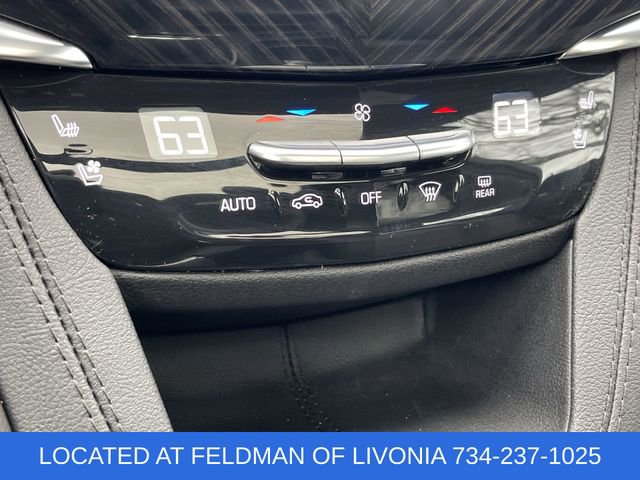 Used 2024 Cadillac XT6 Premium Luxury w/ LPO, Floor Liner Package AWD/4WD image 18