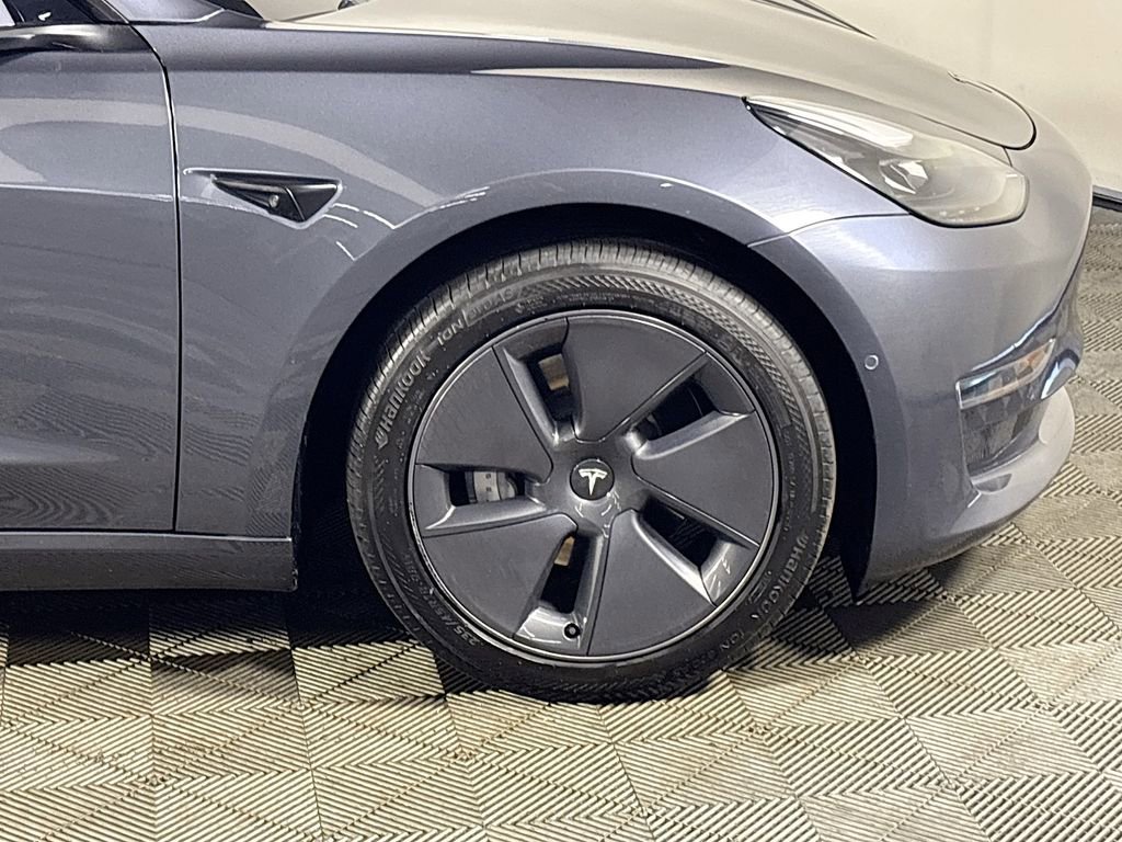 Used 2022 Tesla Model 3 Long Range AWD/4WD image 24