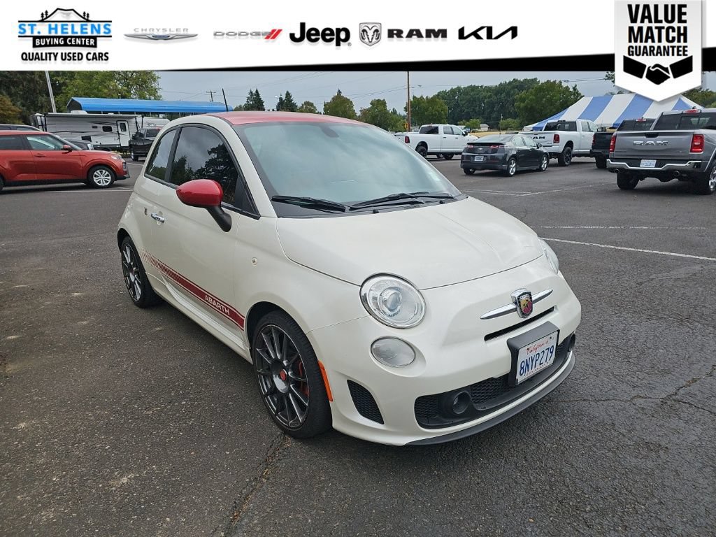 Used 2019 FIAT 500 Abarth w/ Popular Equipment Package FWD image 9