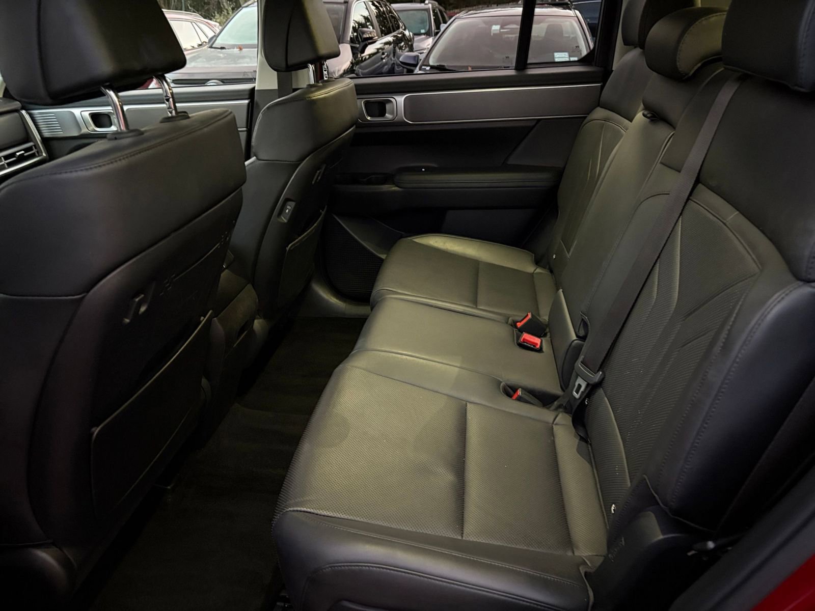 Used 2025 Hyundai Santa Fe SEL image 25