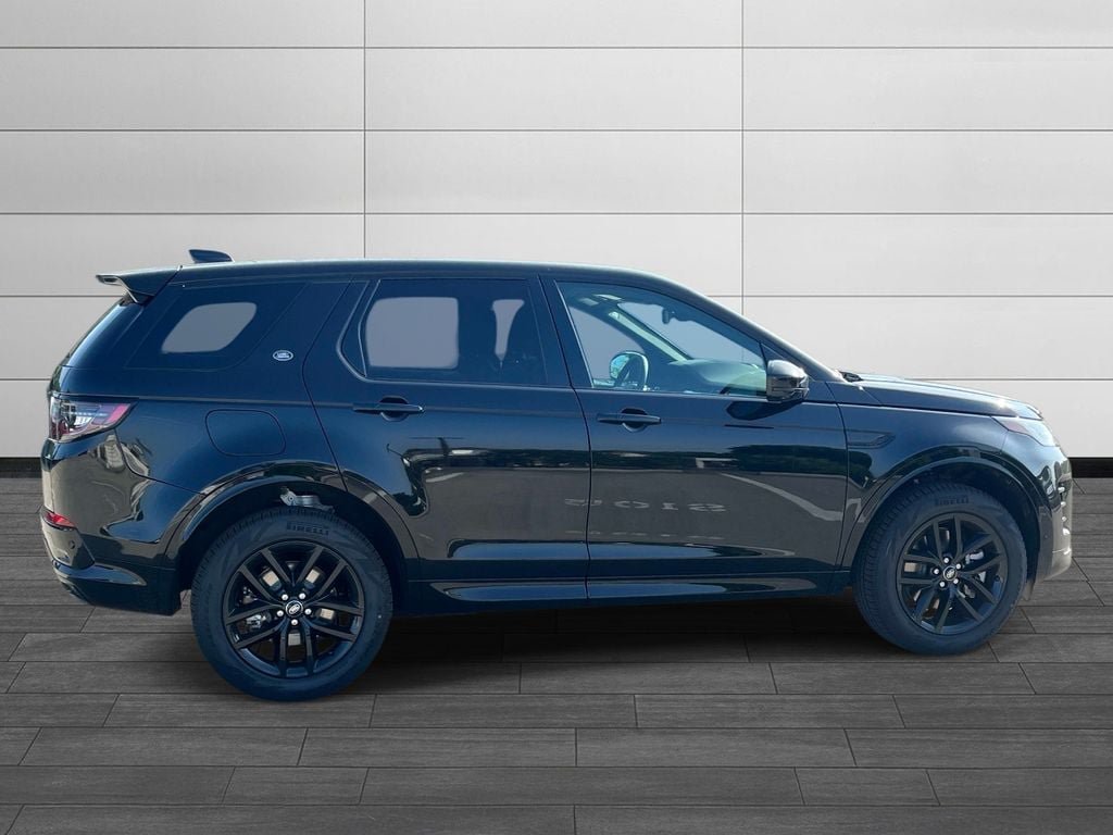 New 2026 Land Rover Discovery Sport Landmark AWD/4WD image 6