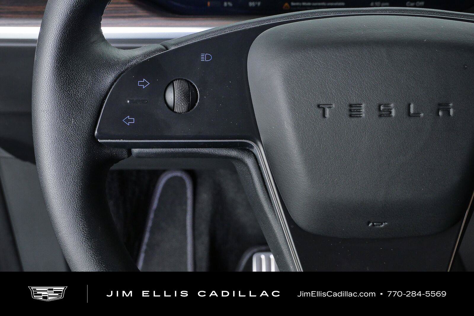Used 2025 Tesla Model X AWD/4WD image 12