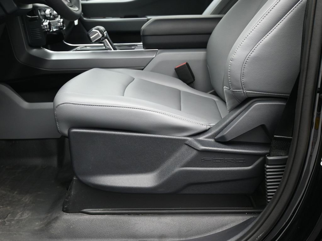 New 2024 Ford F150 Lightning Pro image 10