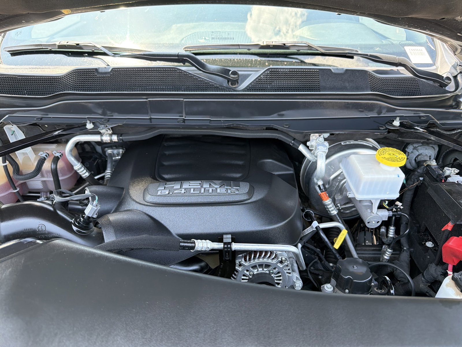 Used 2024 RAM 2500 Tradesman w/ Chrome Appearance Group AWD/4WD image 33