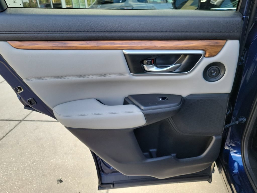 Used 2019 Honda CR-V Touring image 14