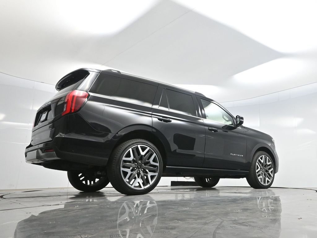 Used 2025 Ford Expedition Platinum w/ Platinum Ultimate Package image 60
