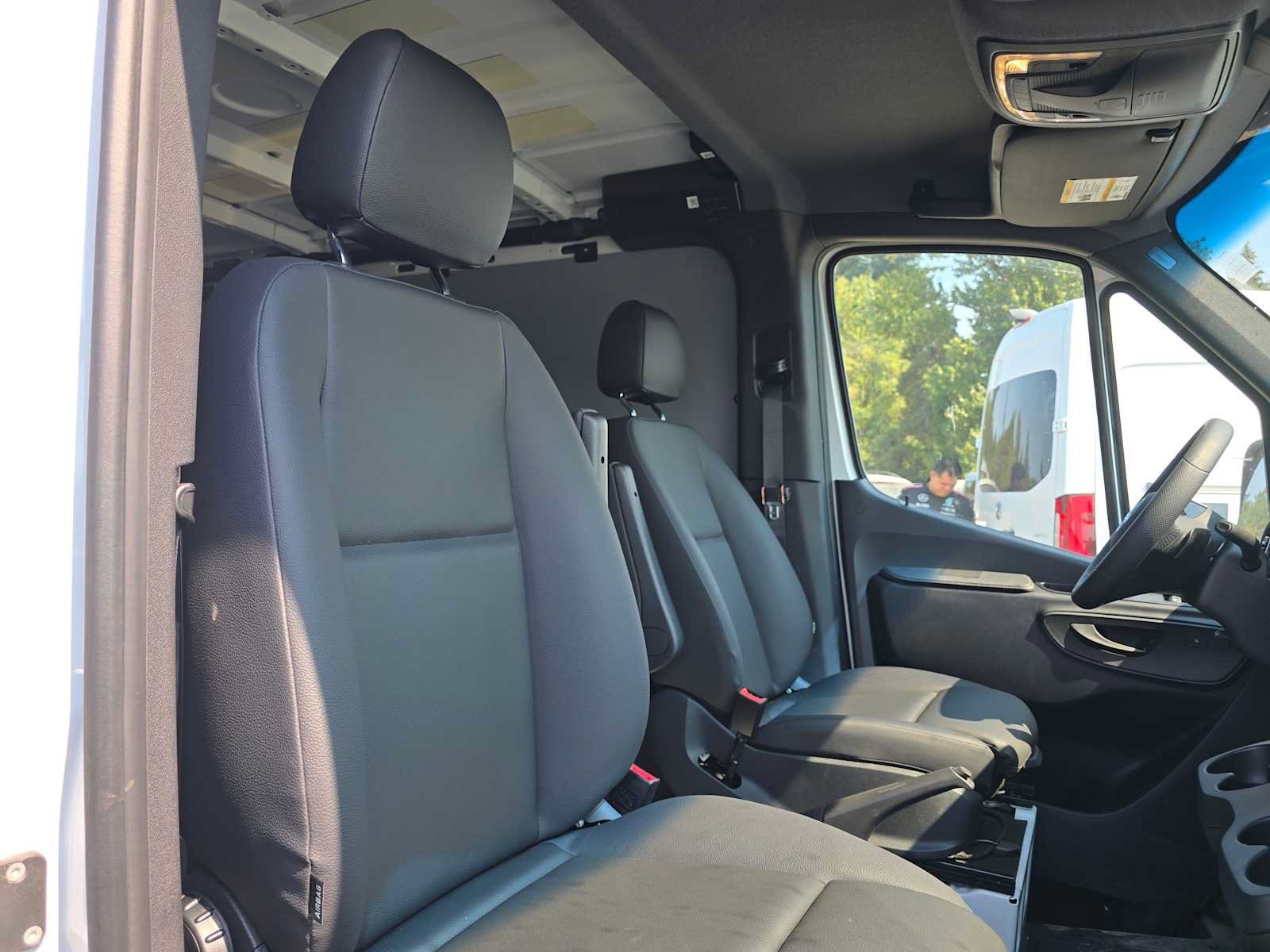 Used 2026 Mercedes-Benz Sprinter 2500 image 13