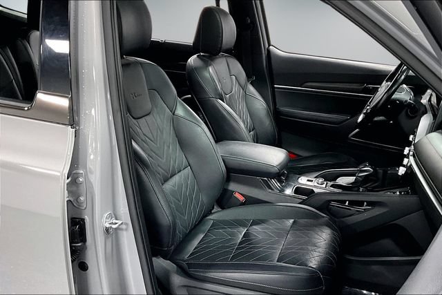 Used 2023 Kia Telluride EX X-Line AWD/4WD image 28