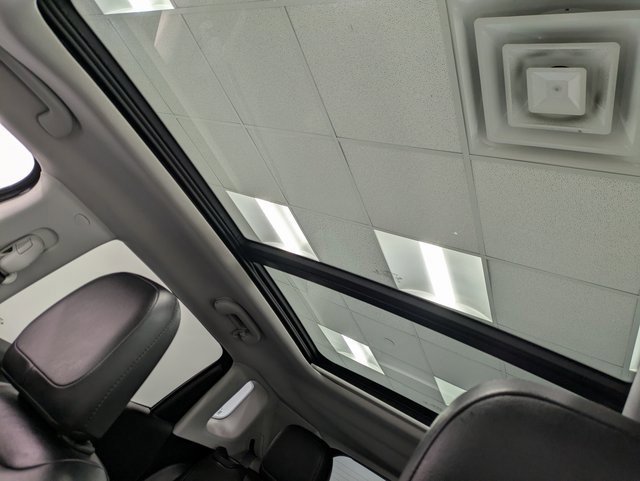 Used 2018 Jeep Compass Limited w/ Navigation Group image 21