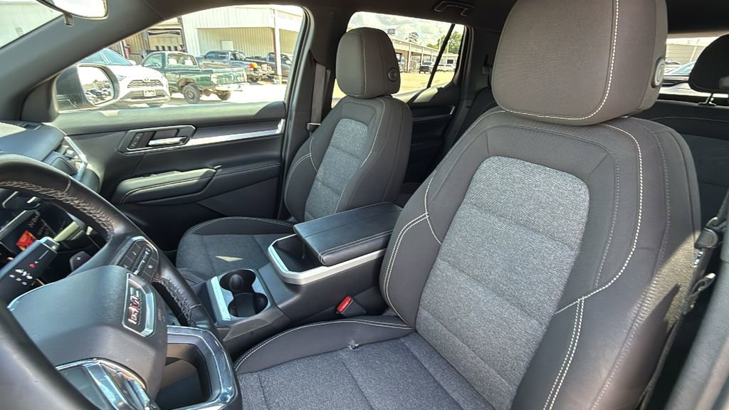 Used 2025 GMC Terrain Elevation FWD image 14