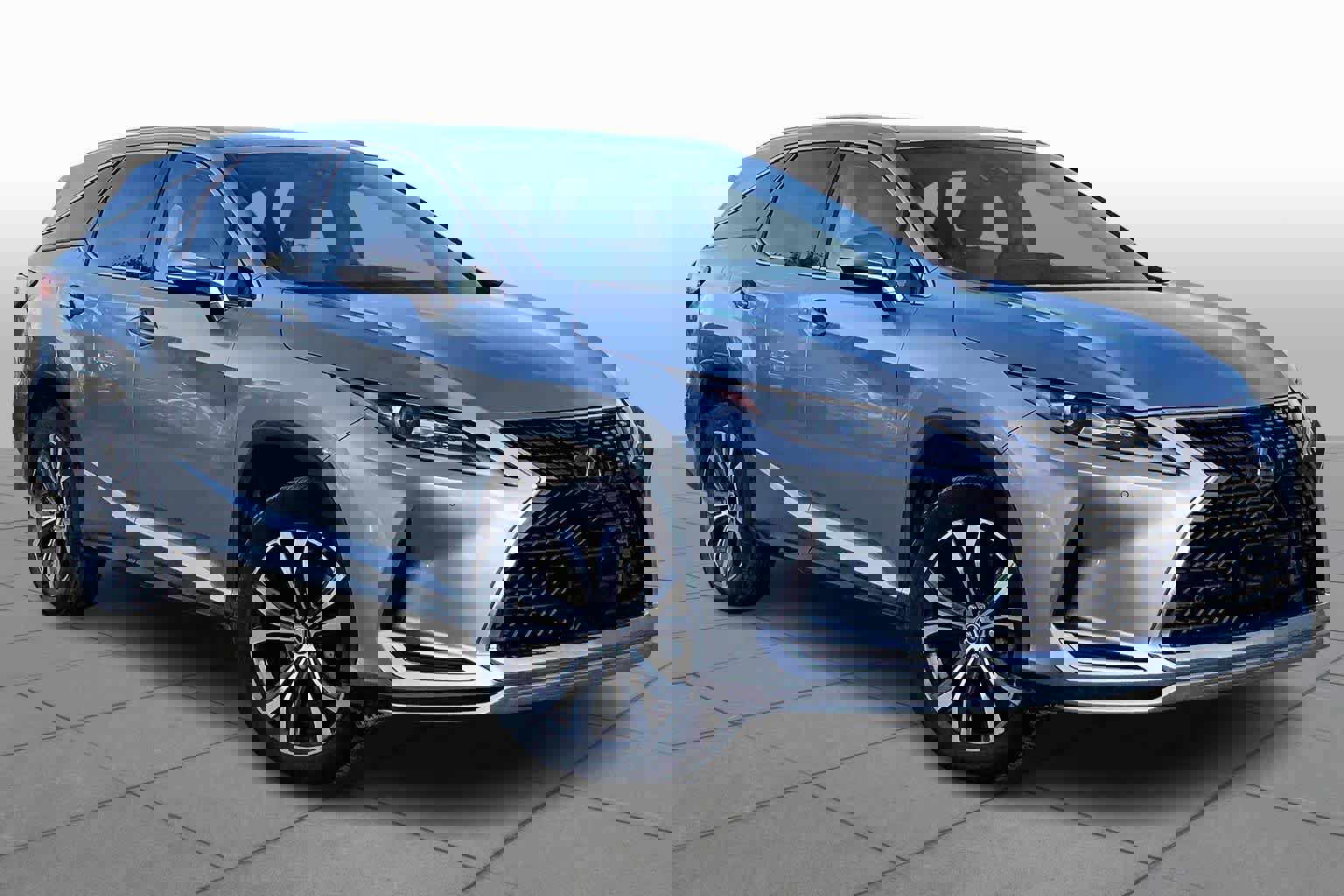 Used 2020 Lexus RX 350L Premium w/ Premium Package image 3