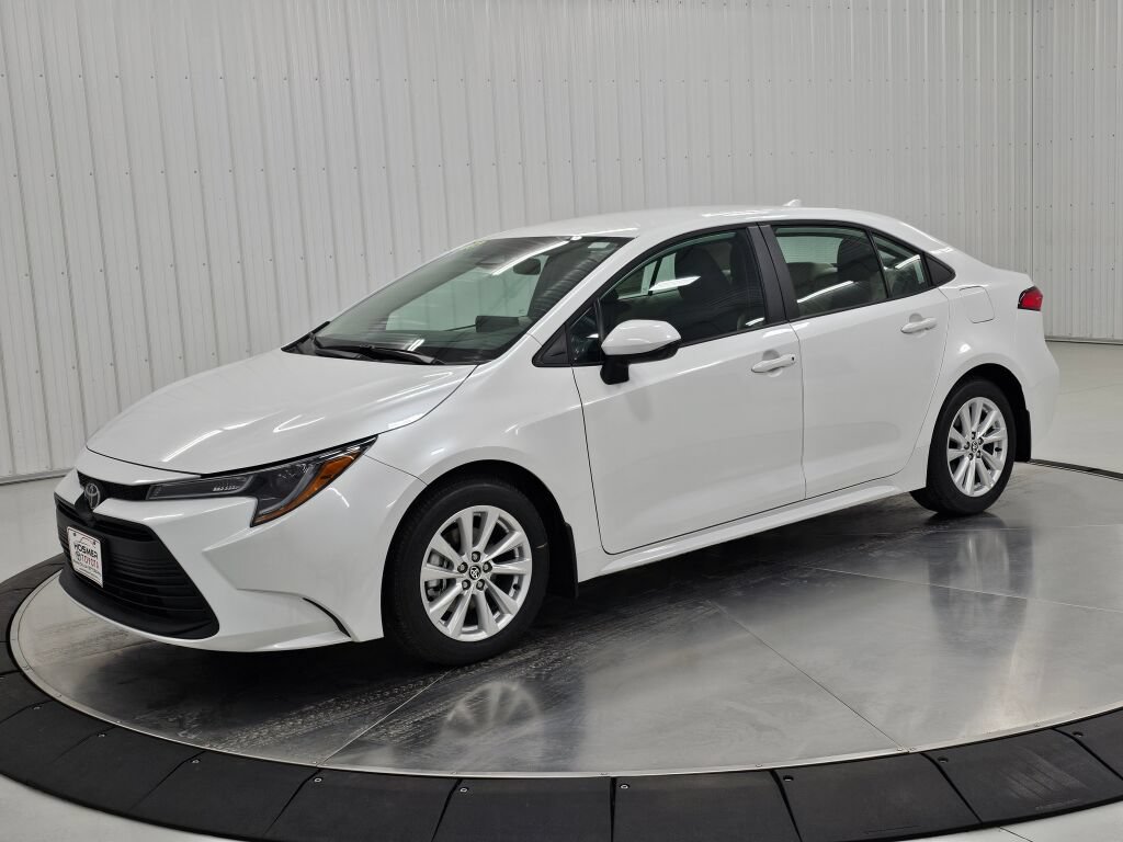 New 2026 Toyota Corolla LE FWD image 1