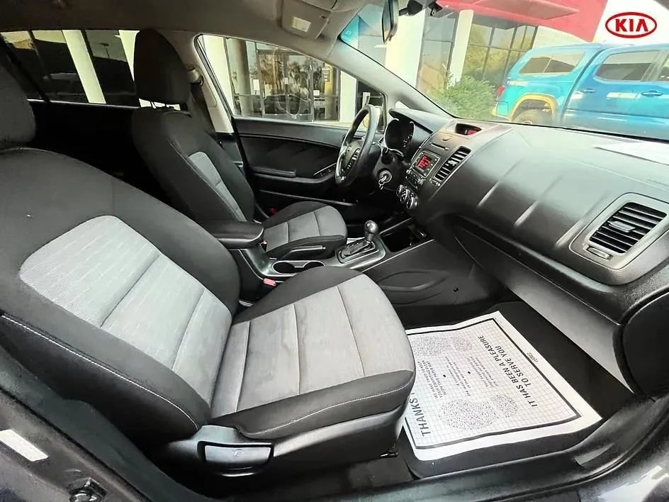 Used 2016 Kia Forte LX FWD image 16