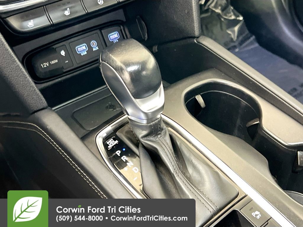 Used 2020 Hyundai Santa Fe Limited AWD/4WD image 10