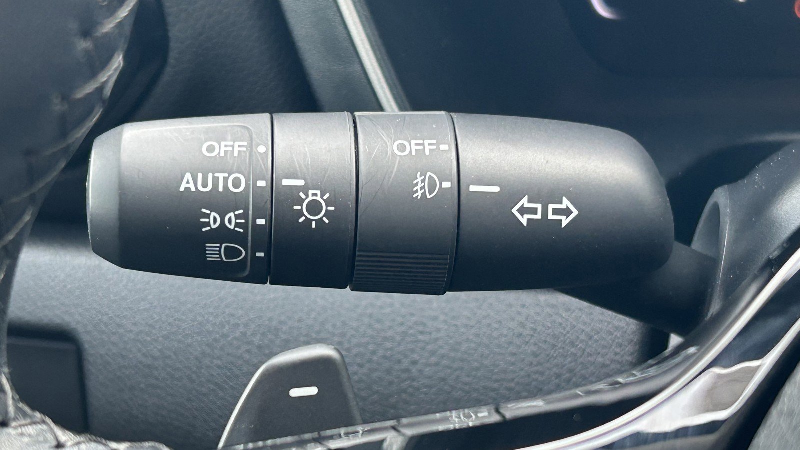 Used 2023 Honda Pilot Touring image 25