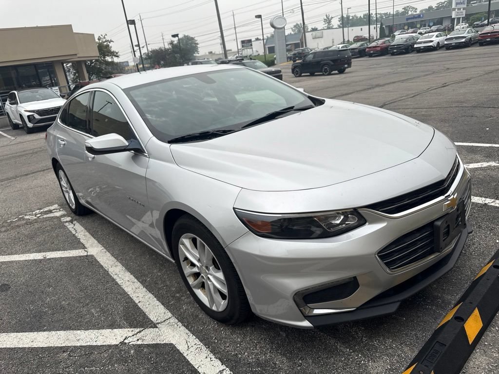 Used 2016 Chevrolet Malibu LT FWD image 7
