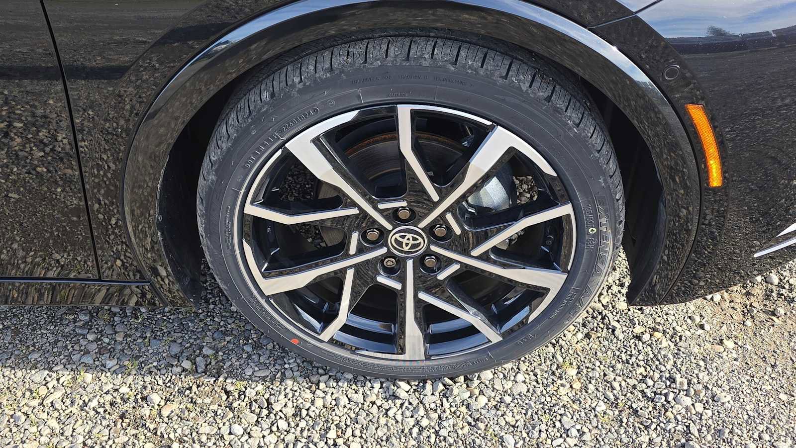 New 2025 Toyota Prius XSE Premium image 9