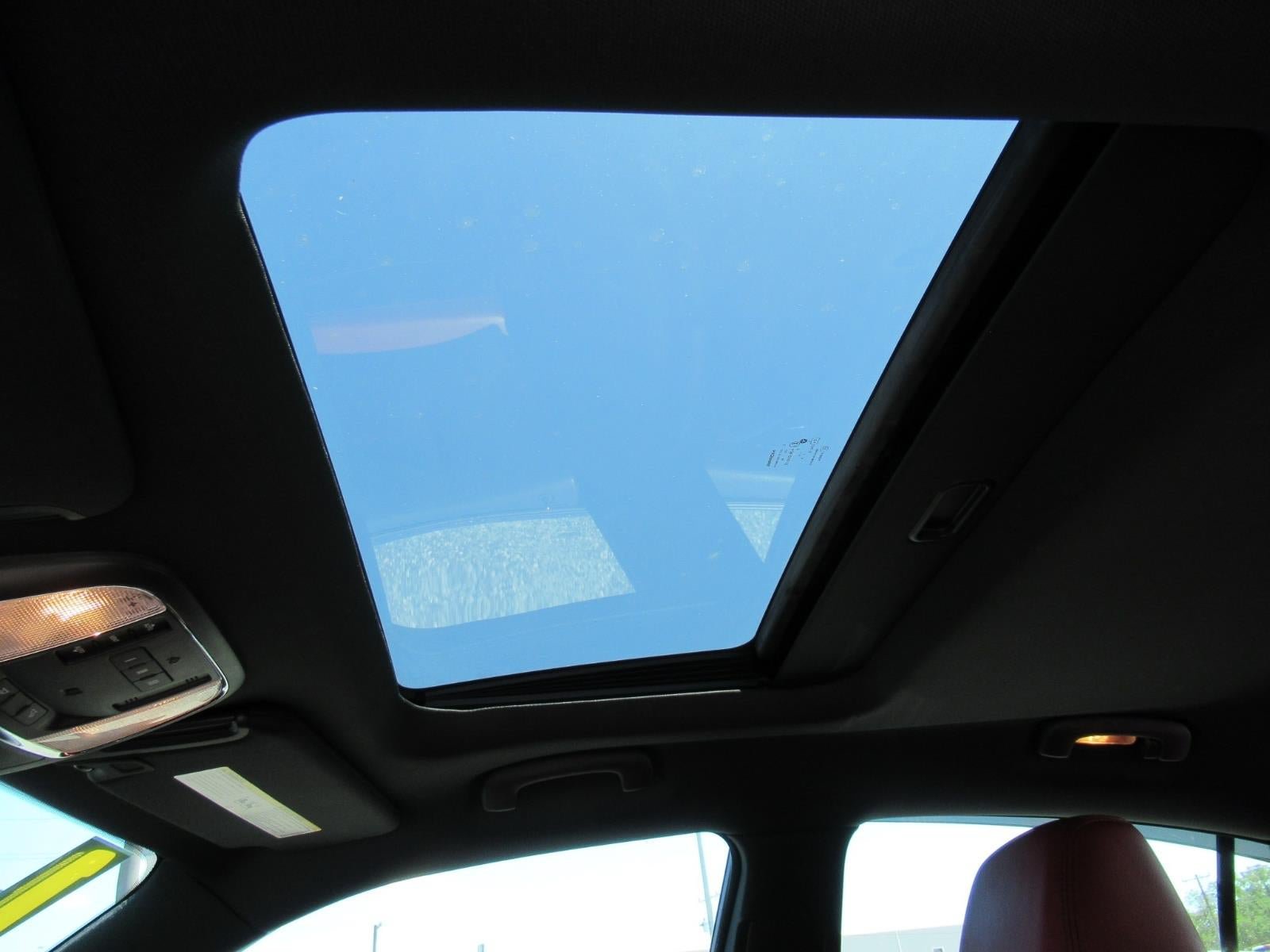 Used 2014 Dodge Charger R/T RWD image 16