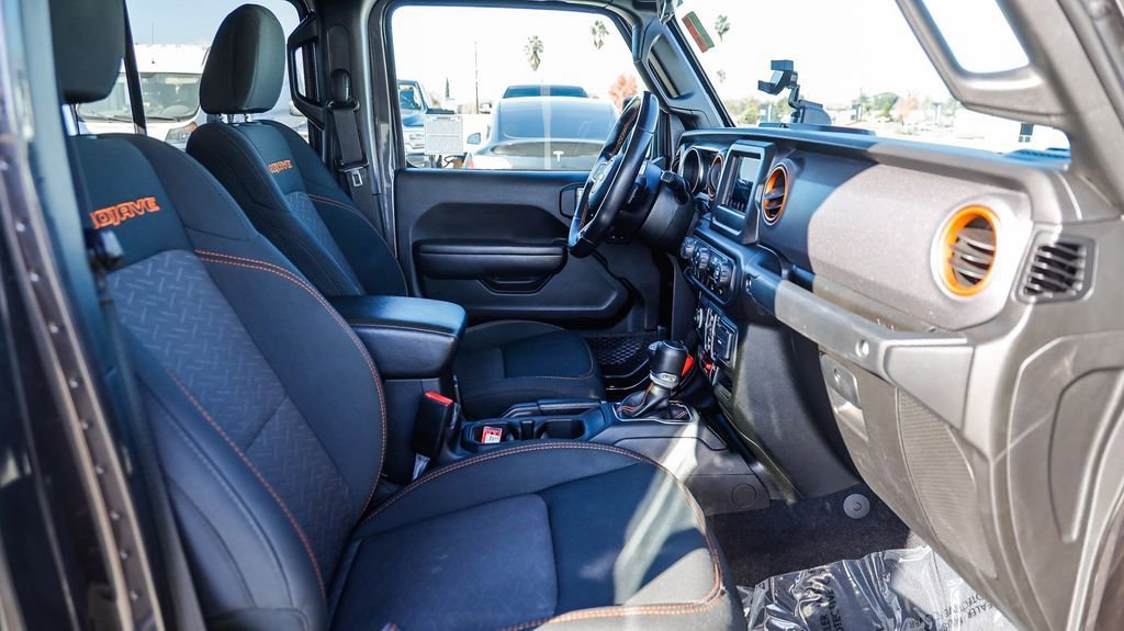 Used 2021 Jeep Gladiator Mojave image 18