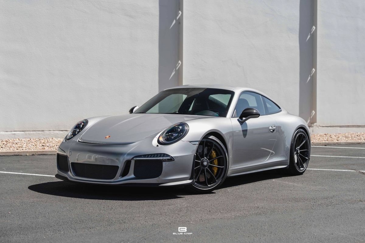 Used 2016 Porsche 911 R RWD image 5