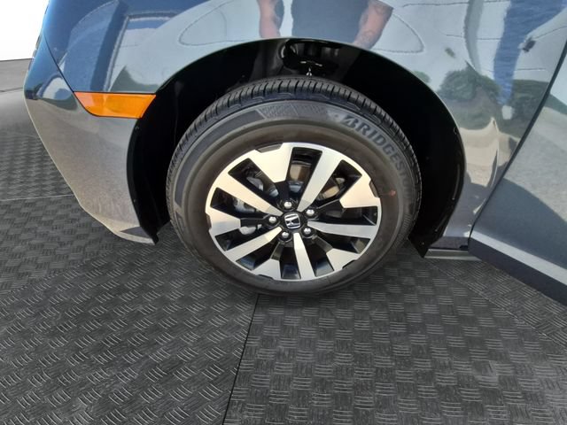 Used 2026 Honda Odyssey EX-L image 13