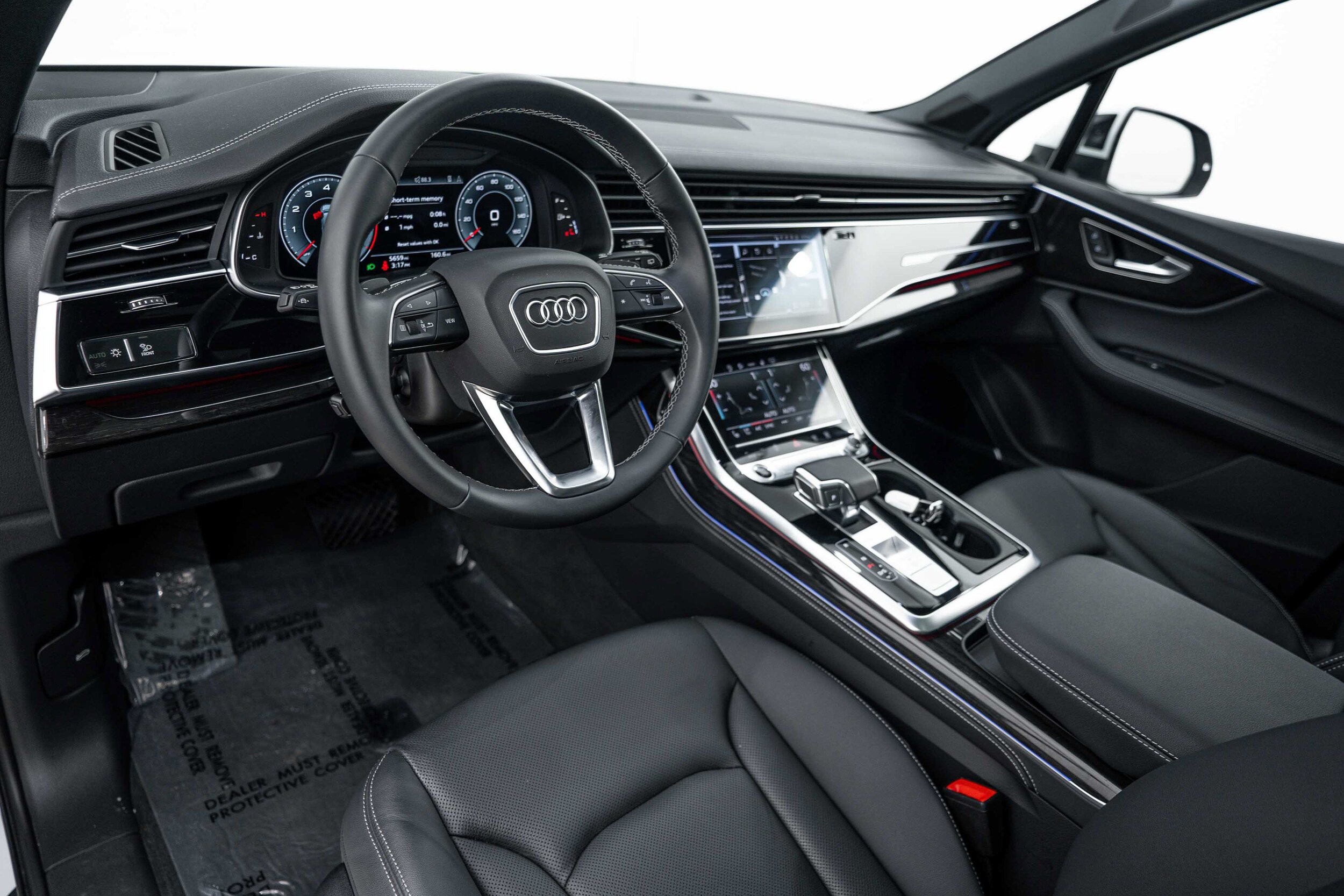 Used 2026 Audi Q7 3.0T Premium Plus w/ Premium Plus Package AWD/4WD image 9