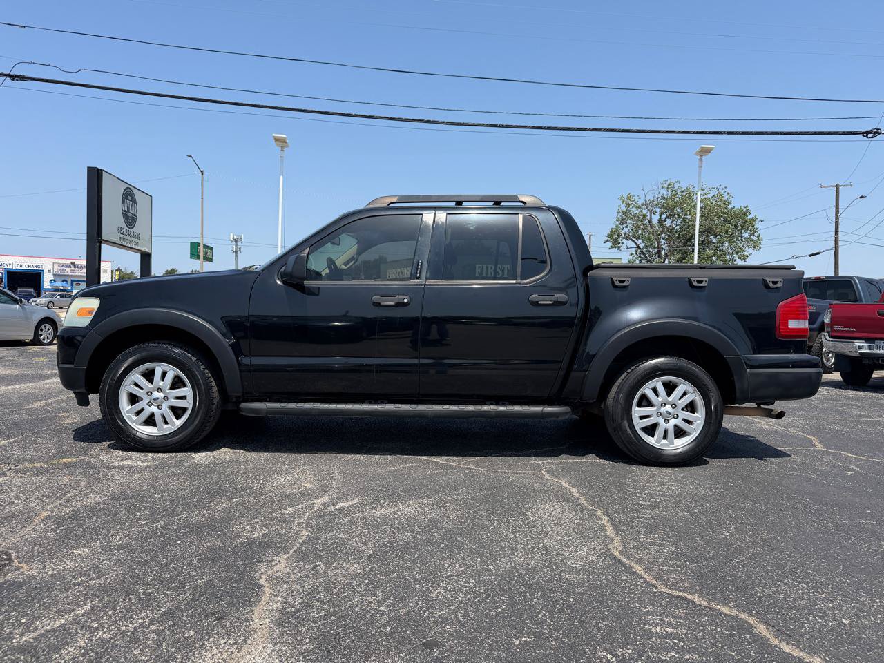 Used 2010 Ford Explorer Sport Trac XLT RWD image 10