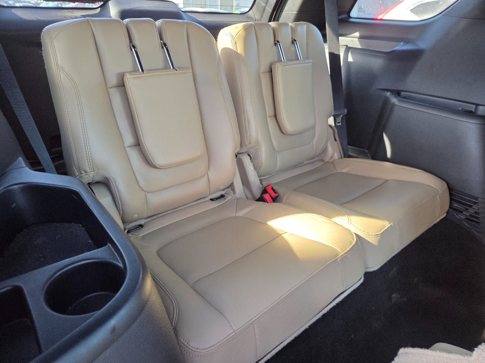 Used 2016 Ford Explorer Limited w/ Equipment Group 301A AWD/4WD image 15