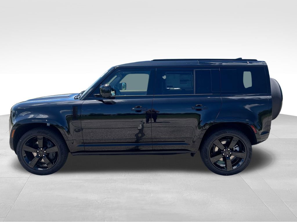 New 2026 Land Rover Defender 110 X-Dynamic SE AWD/4WD image 2