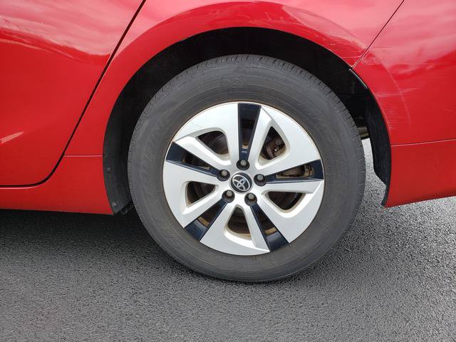 Used 2016 Toyota Prius Three FWD image 27