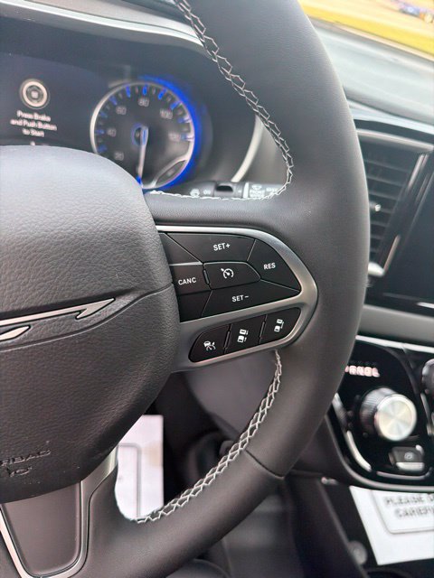 New 2027 Chrysler Pacifica LX FWD image 10