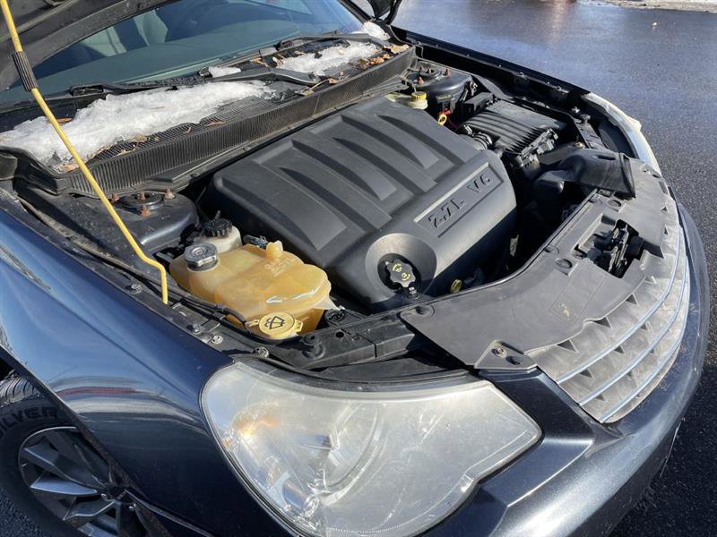 Used 2008 Chrysler Sebring Touring image 19