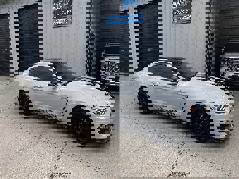 Used 2017 Ford Mustang Shelby GT350 w/ Electronics Package image 14