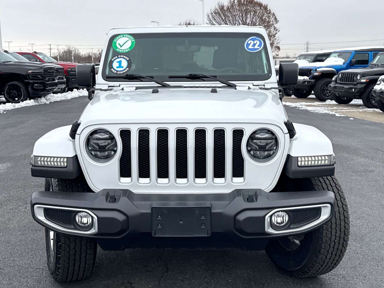 Used 2022 Jeep Wrangler Unlimited Sahara w/ Cold Weather Group image 8