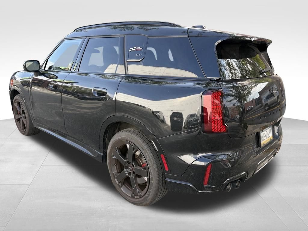 Certified 2025 MINI Cooper Countryman John Cooper Works w/ Comfort Package Max AWD/4WD image 2
