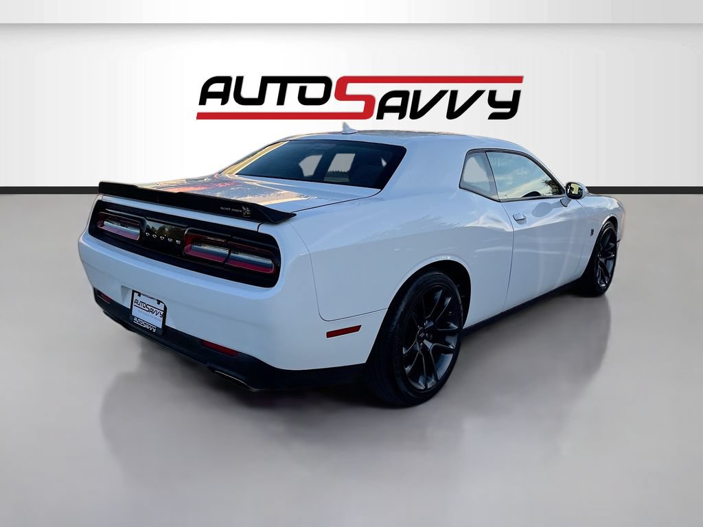 Used 2022 Dodge Challenger R/T Scat Pack RWD image 7