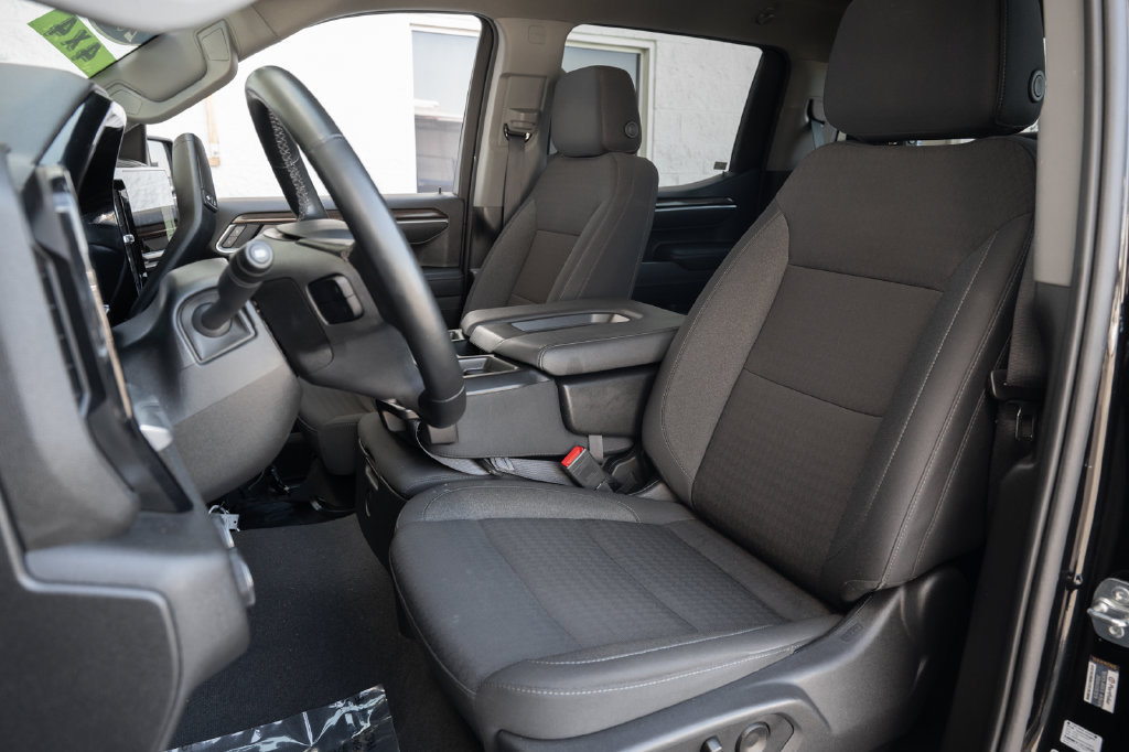 Used 2026 Chevrolet Silverado 1500 LT AWD/4WD image 20