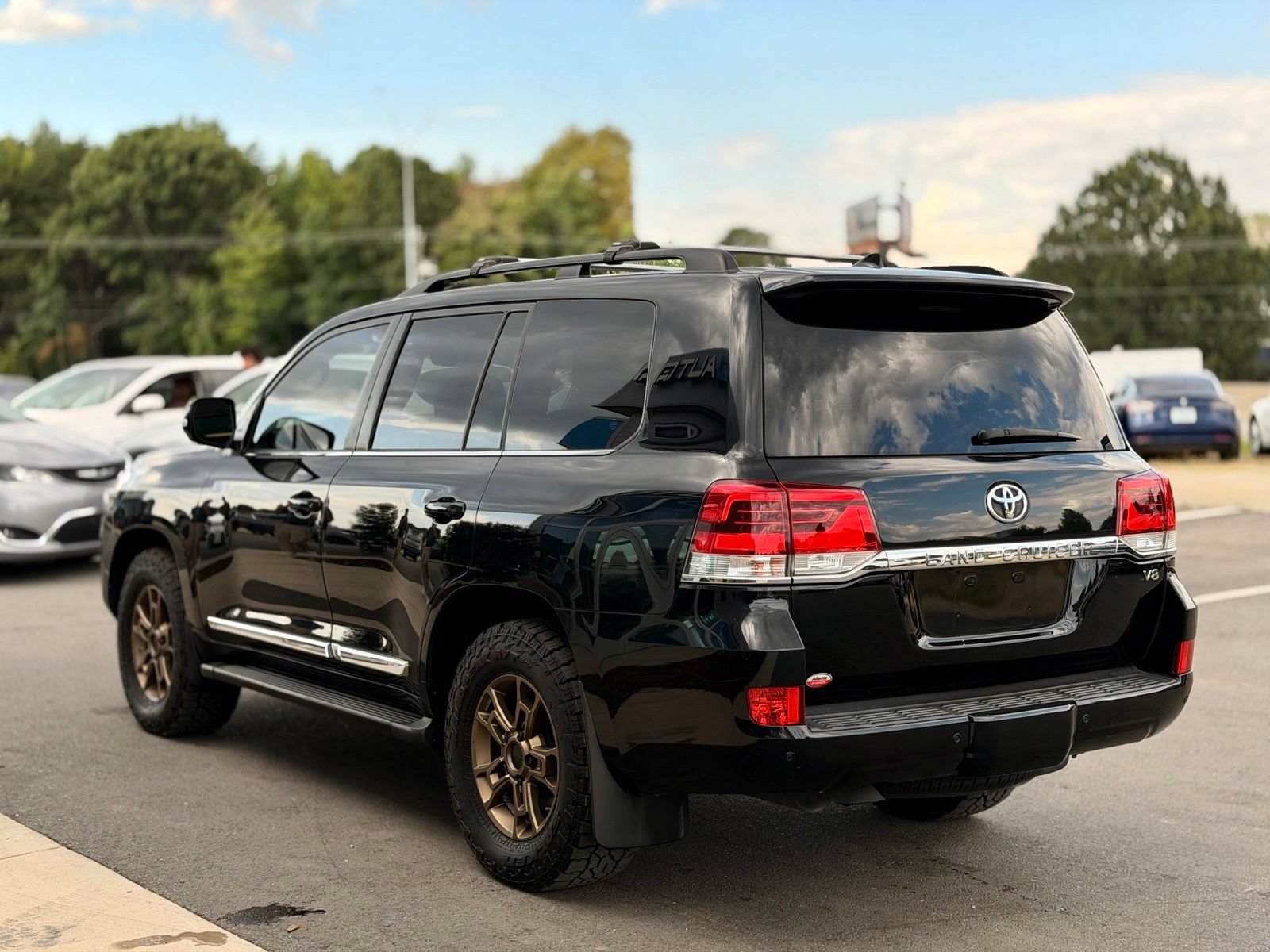 Used 2020 Toyota Land Cruiser AWD/4WD image 8