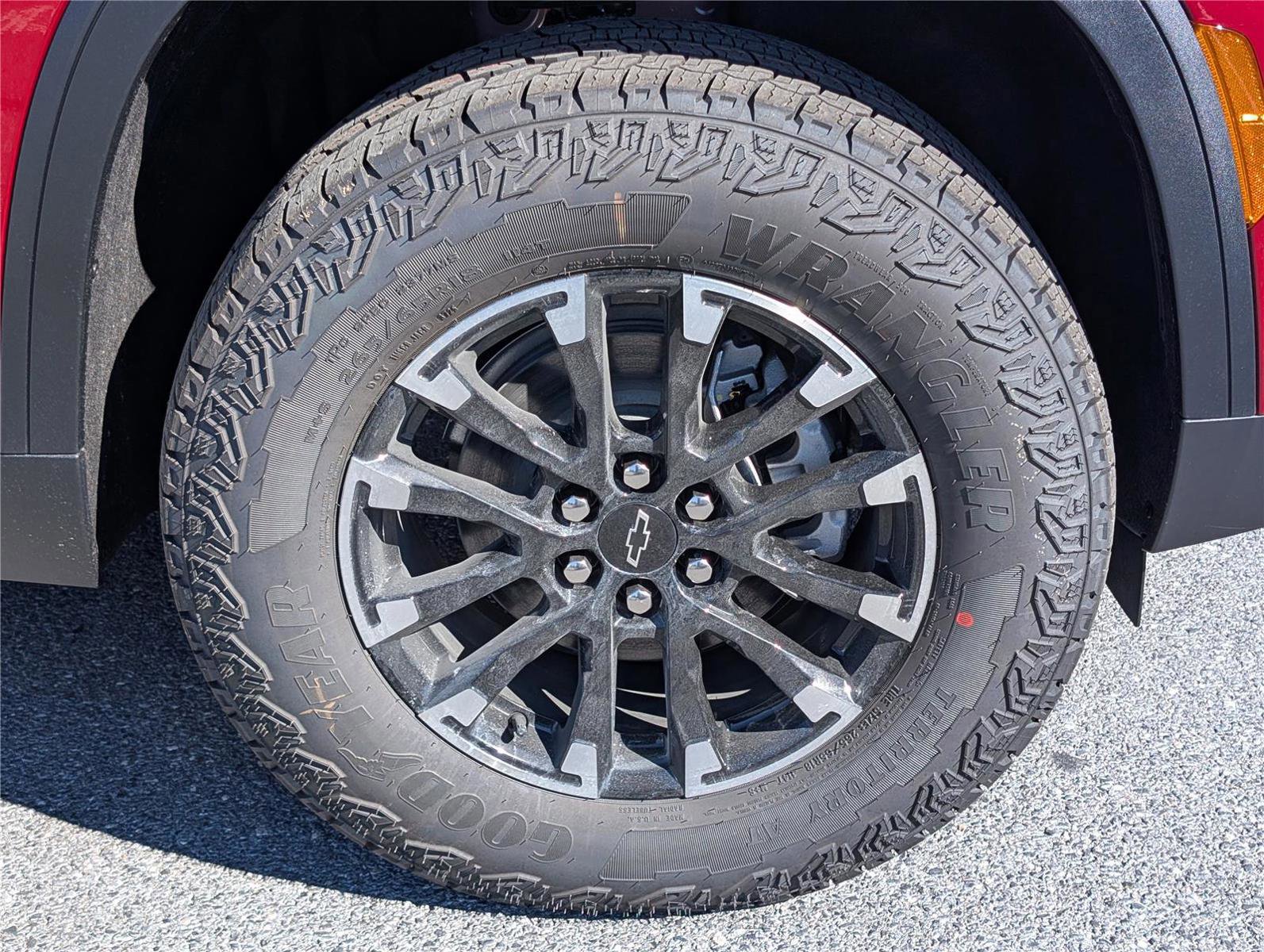 New 2026 Chevrolet Traverse Z71 image 7