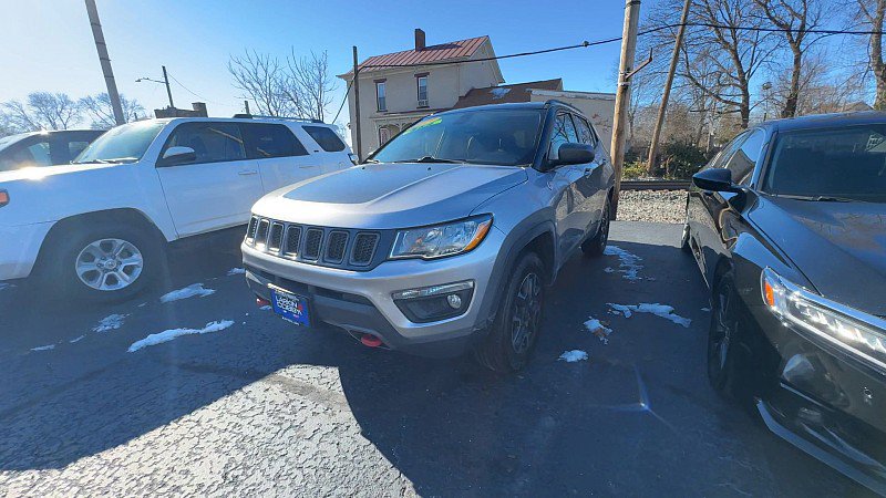 Used 2019 Jeep Compass Trailhawk image 4