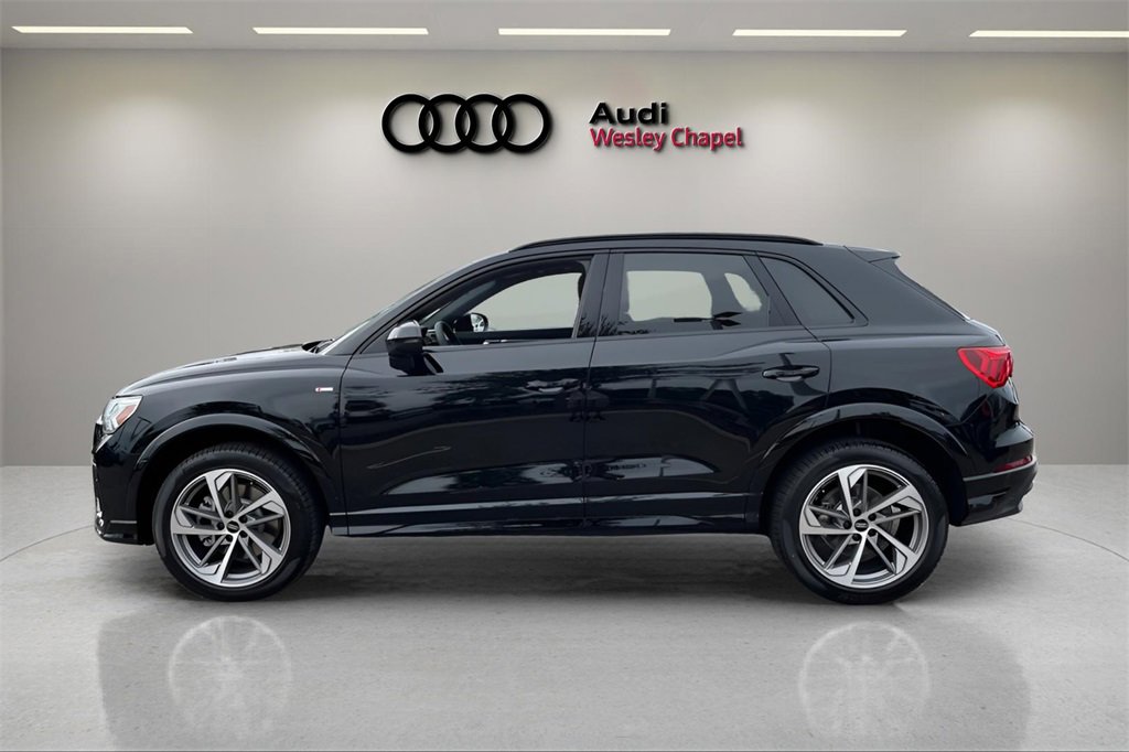 New 2025 Audi Q3 2.0T Premium image 2
