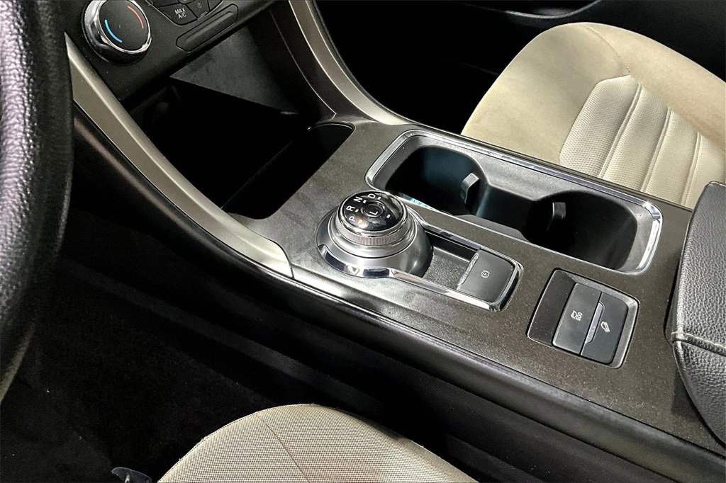 Used 2018 Ford Fusion S image 17