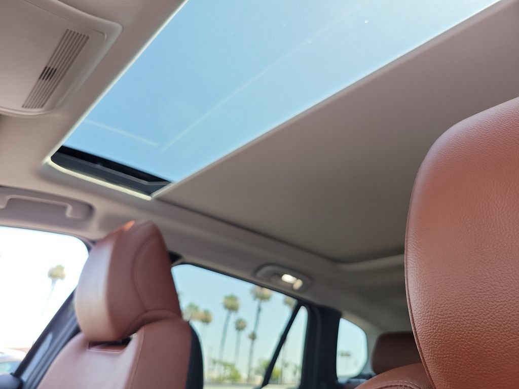 Certified 2025 MAZDA CX-50 Meridian Edition AWD/4WD image 19