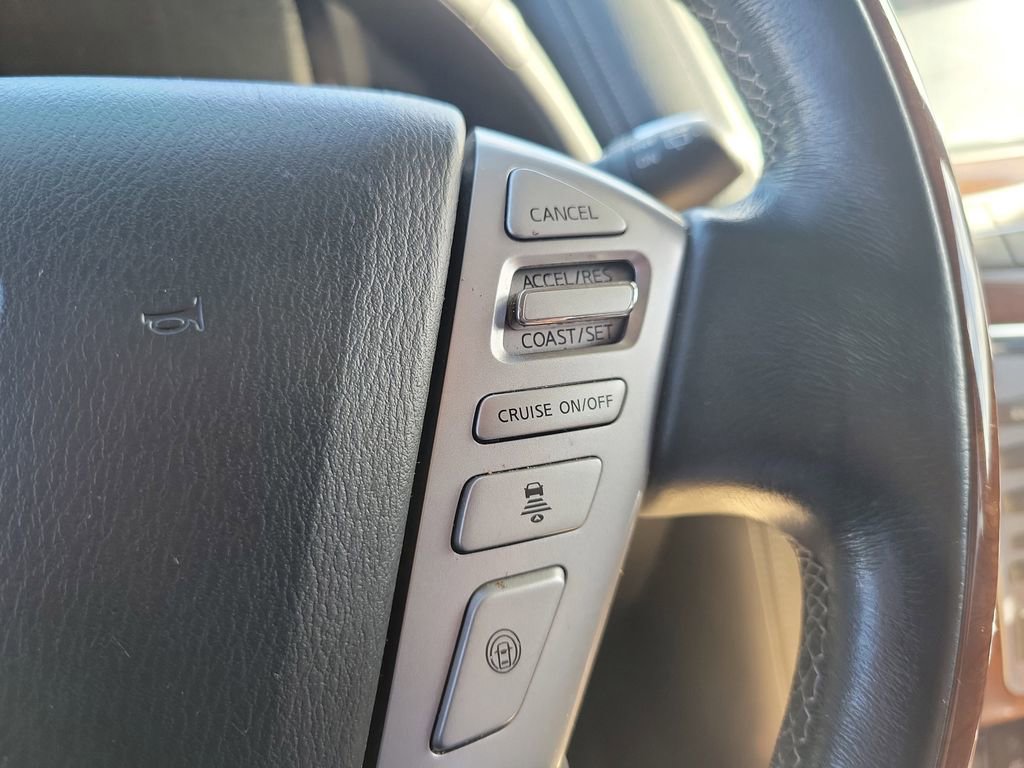 Used 2018 INFINITI QX80 4WD w/ Driver Assistance Package image 23